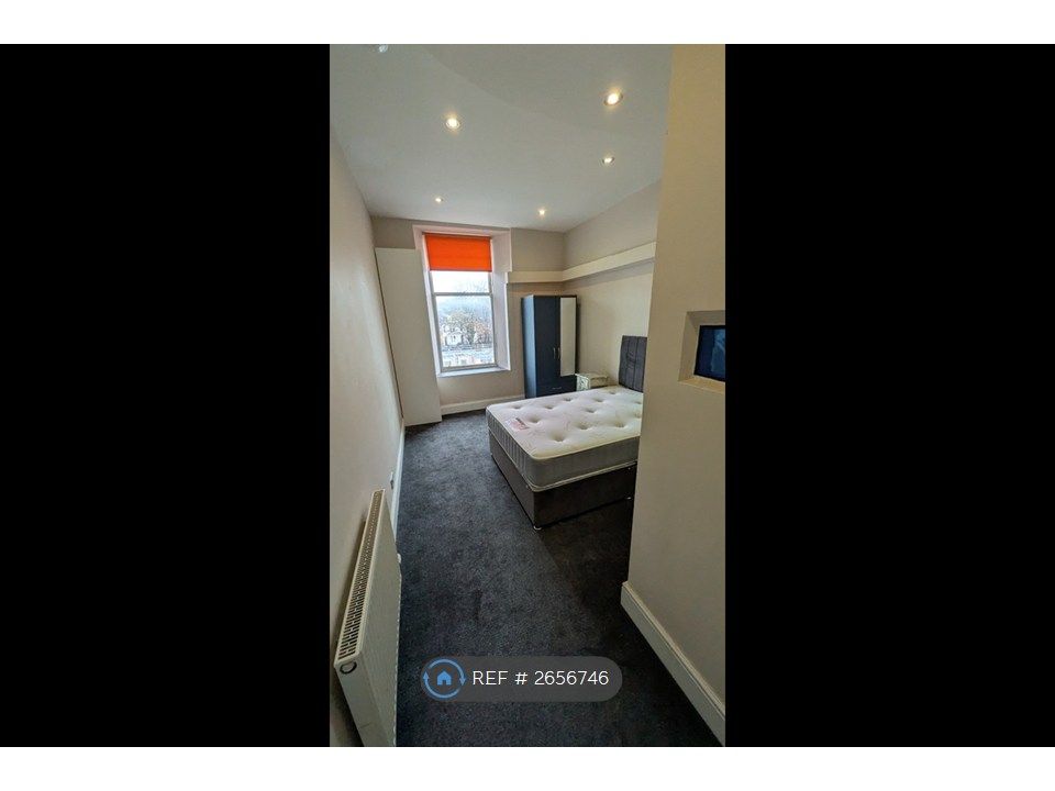 Property photo 3 of 8