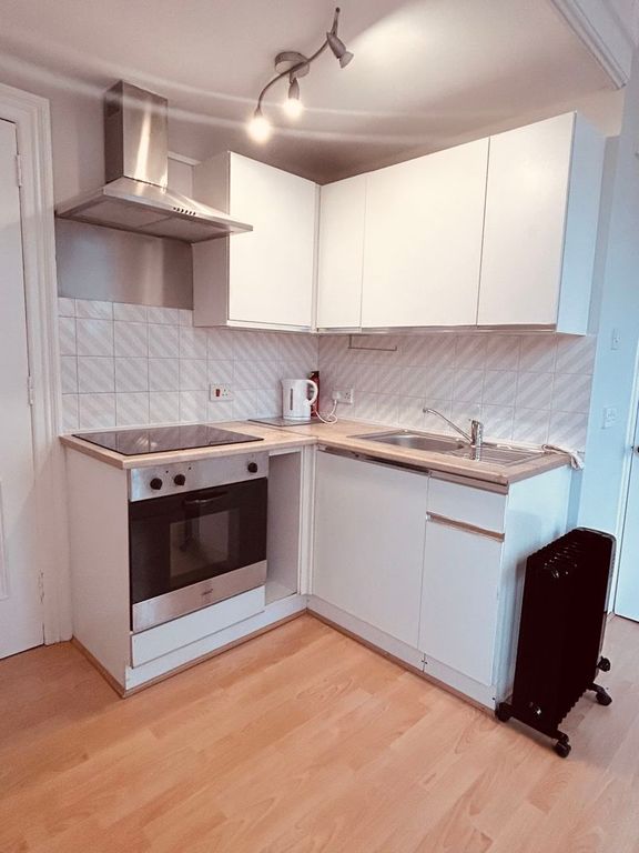 Property photo 2 of 6 Photo 7