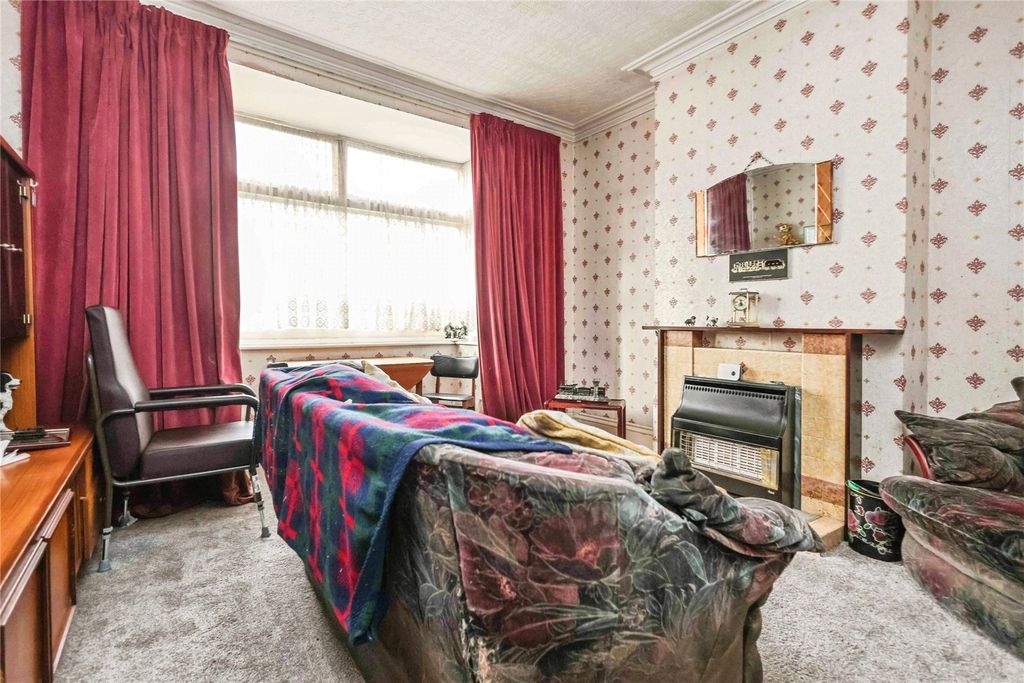 Property photo 2 of 16 Picture No. 02