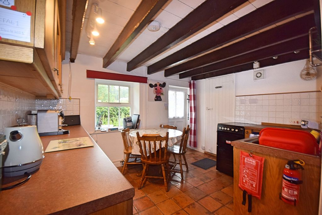 Property photo 3 of 14 Picture No. 27