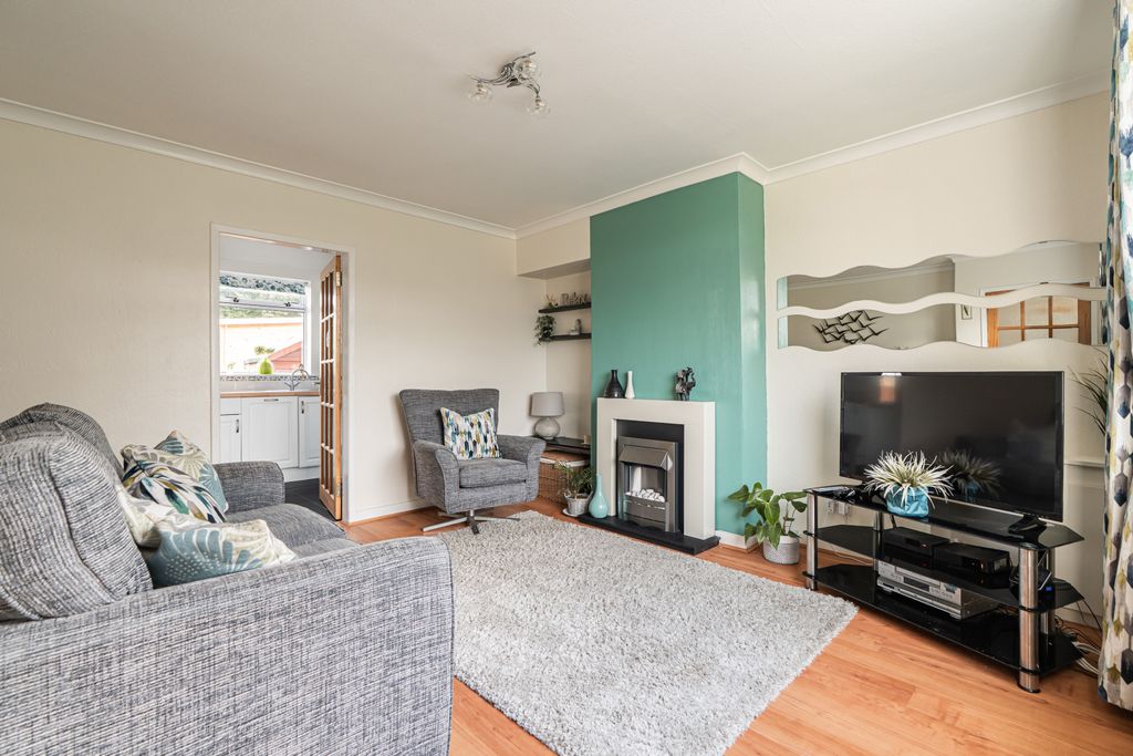 Property photo 2 of 16 Property Image 2