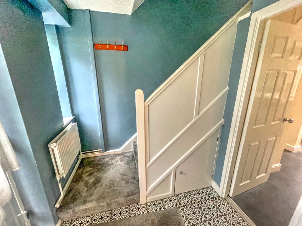 Property photo 3 of 15 Img_1034
