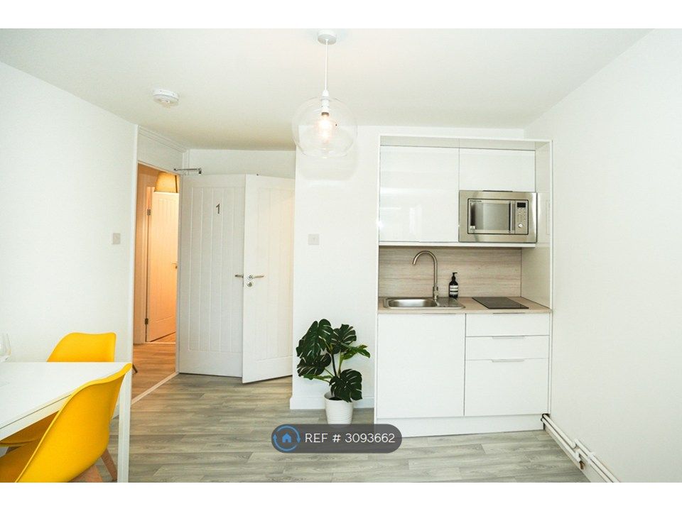 Property photo 3 of 9 Your Private Kitchenette