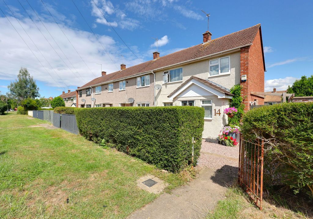 Property photo 1 of 35