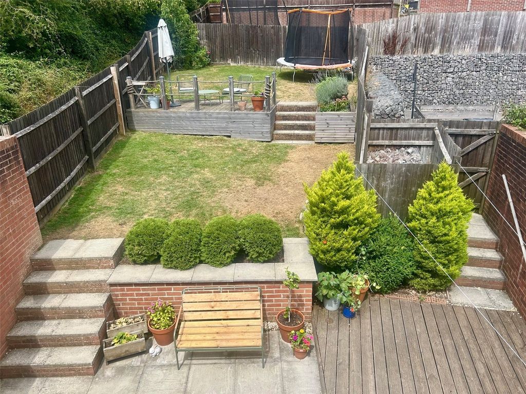 Property photo 2 of 16 Picture No. 16