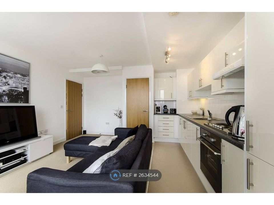 Property photo 3 of 8 Modern Kitchen With A Spacious Living Space