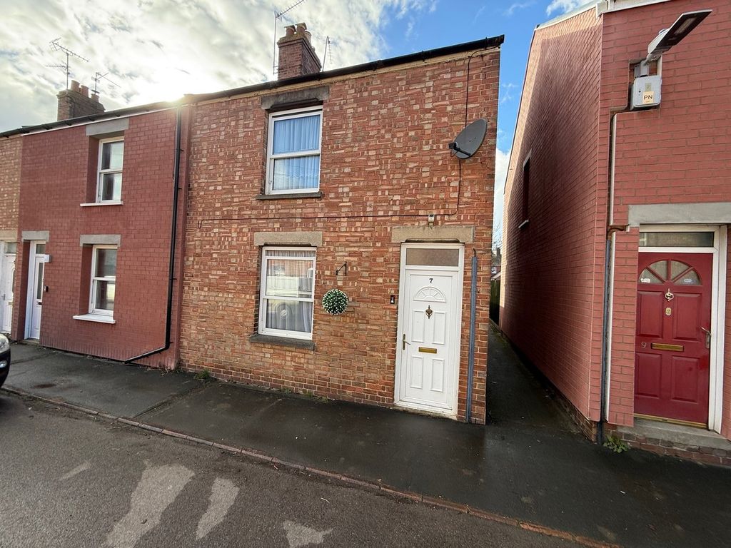 Property photo 1 of 10