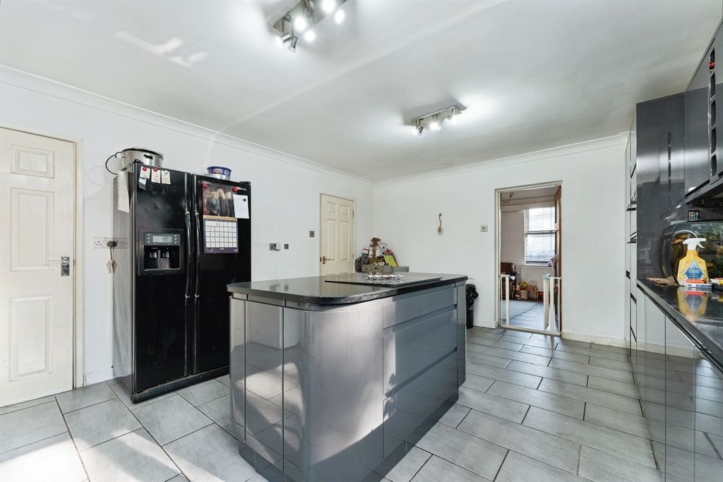 Additional image 9 of 3 bed detached house for saleSilver Street, March PE15