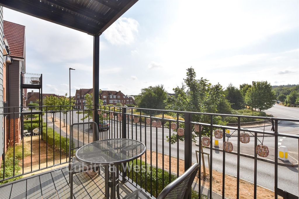 Property photo 3 of 12 Balcony