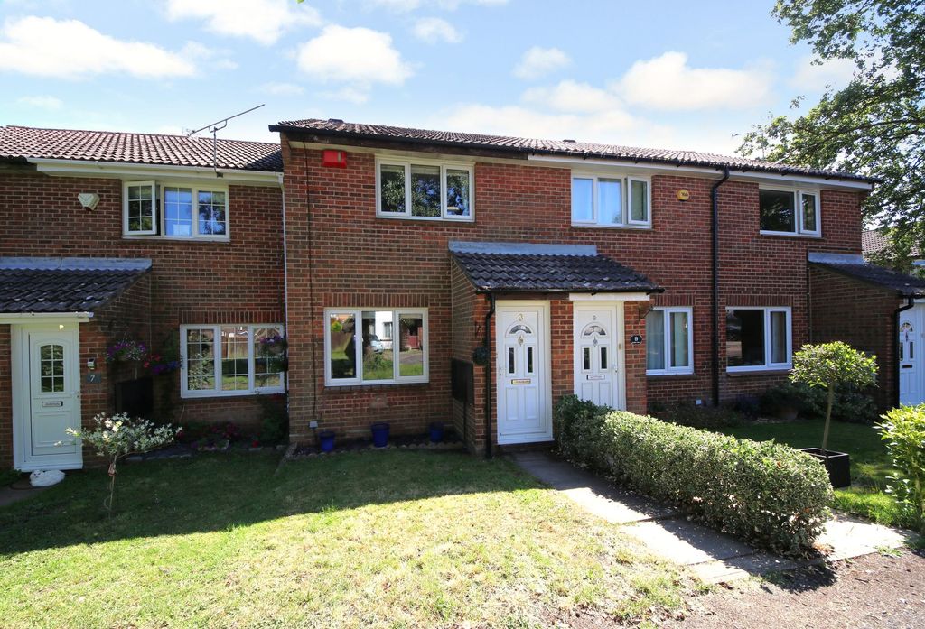 Property photo 1 of 11