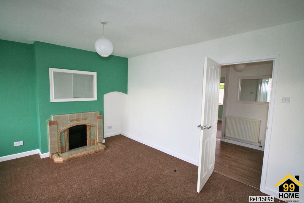 Property photo 3 of 16 Photo 2