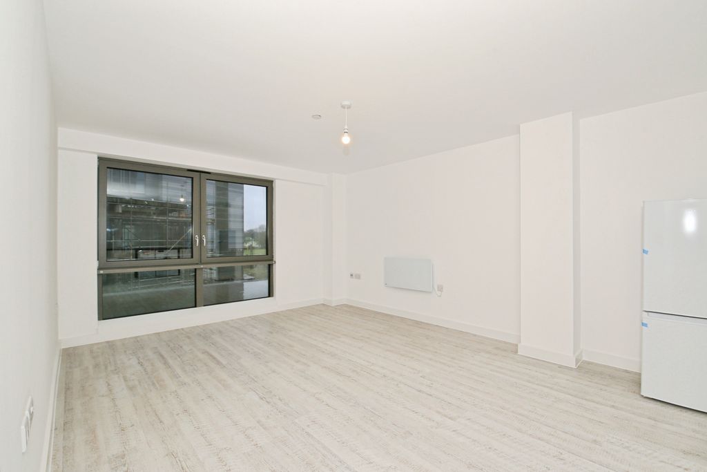 Additional image 4 of 2 bed flat to rentEast Station Road, Fletton Quays, Peterborough PE2