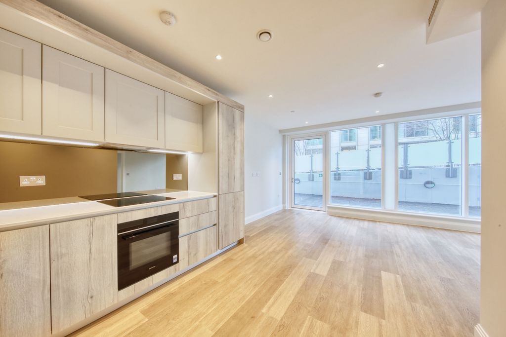 Property photo 1 of 13 Kitchen