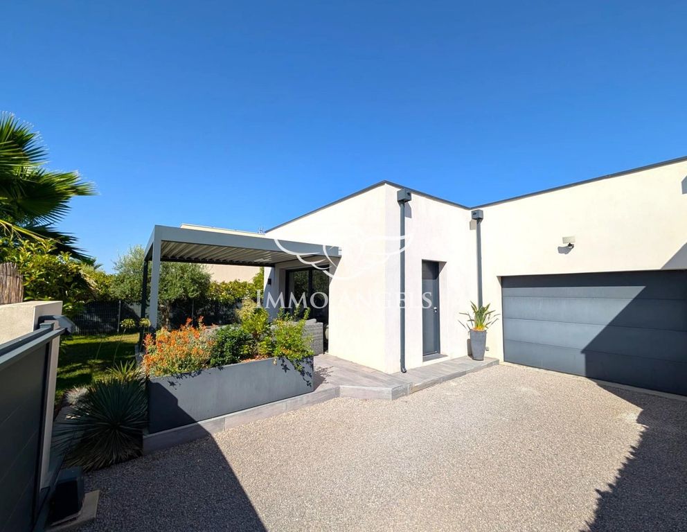 Property photo 1 of 11 Juvignac – 4-Room Villa Of 94 m² With Garage