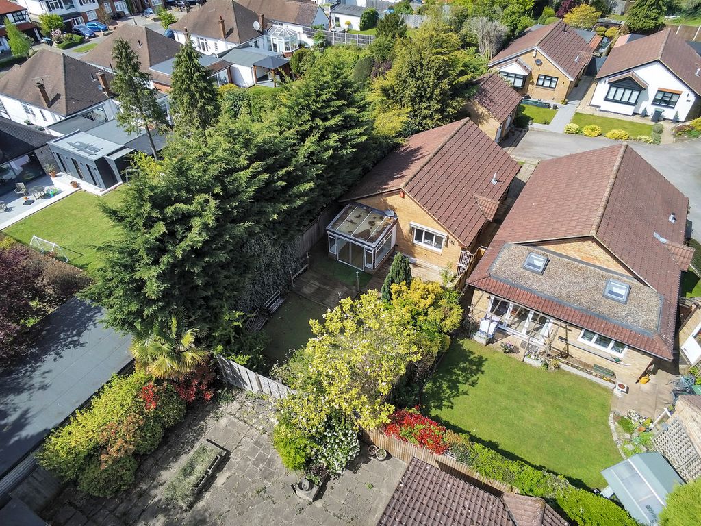 Property photo 2 of 13