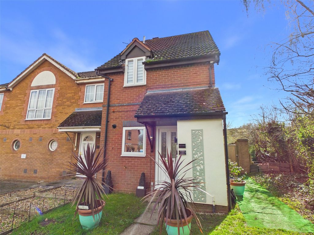 Property photo 1 of 16 Picture No. 21