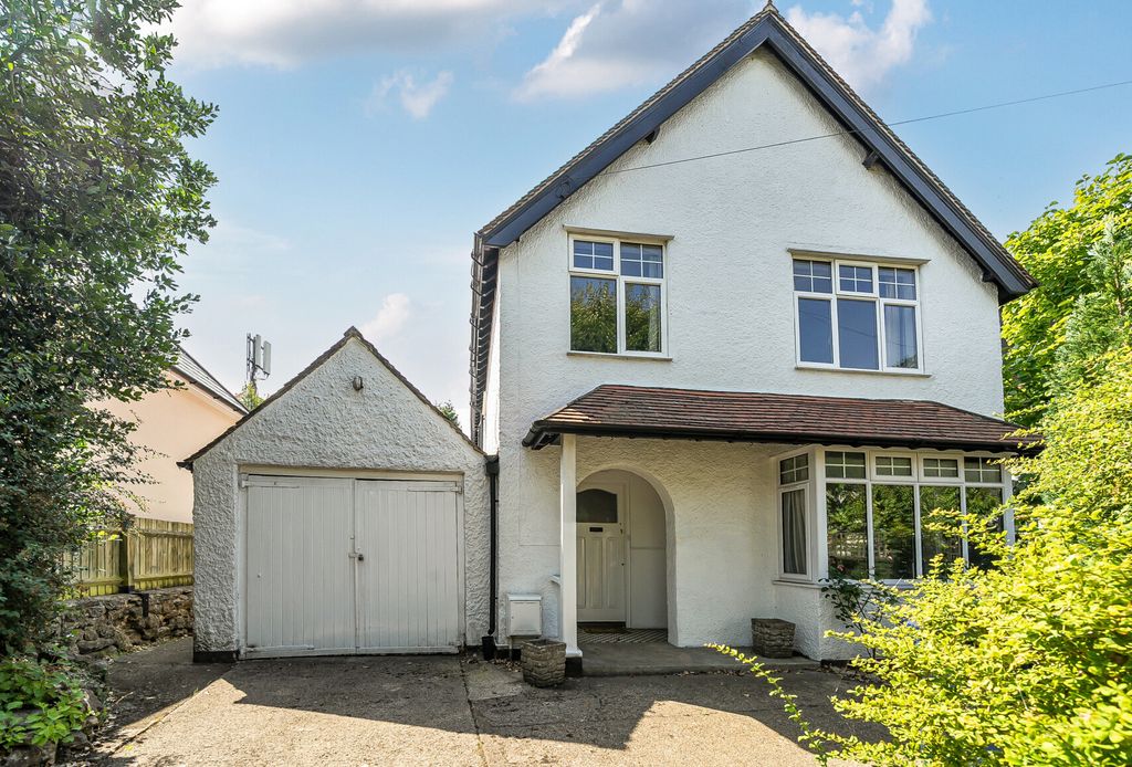 Property photo 1 of 23 1339859-1-689A2d3...