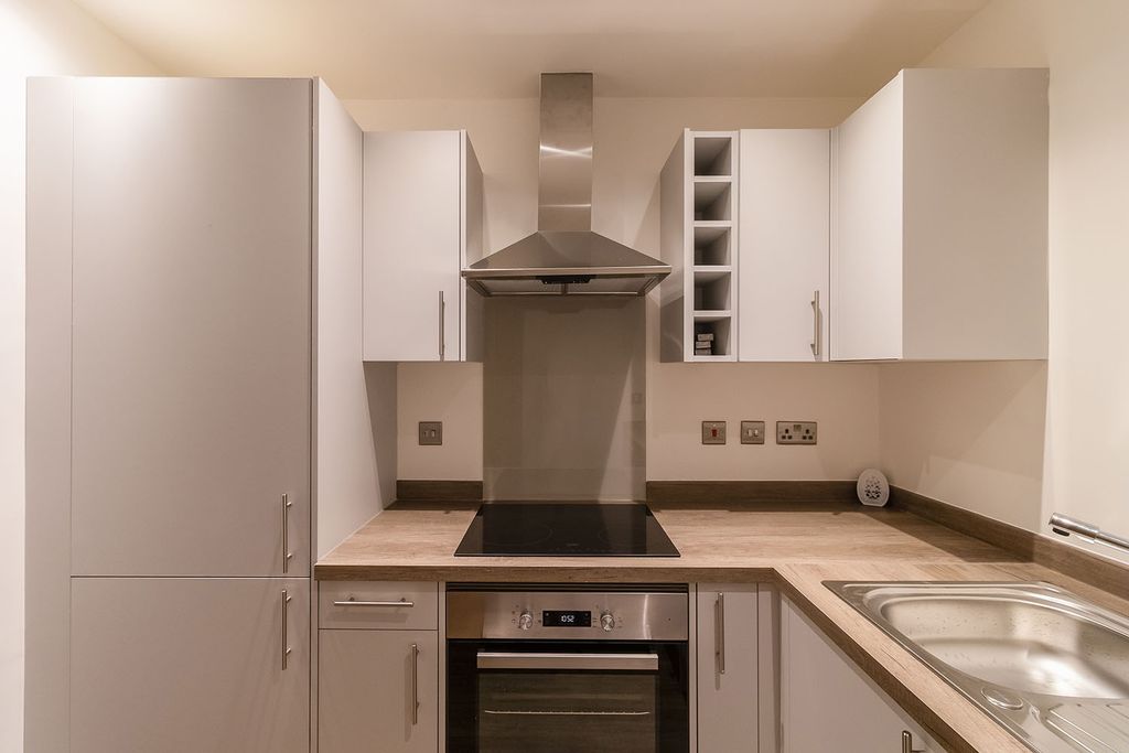 Additional image 3 of Room to rentBeecroft Court, Cannock WS11