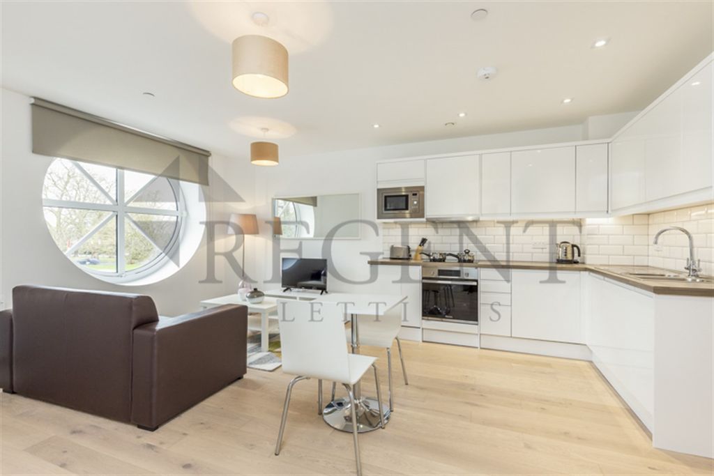 Property photo 3 of 6 Open Plan