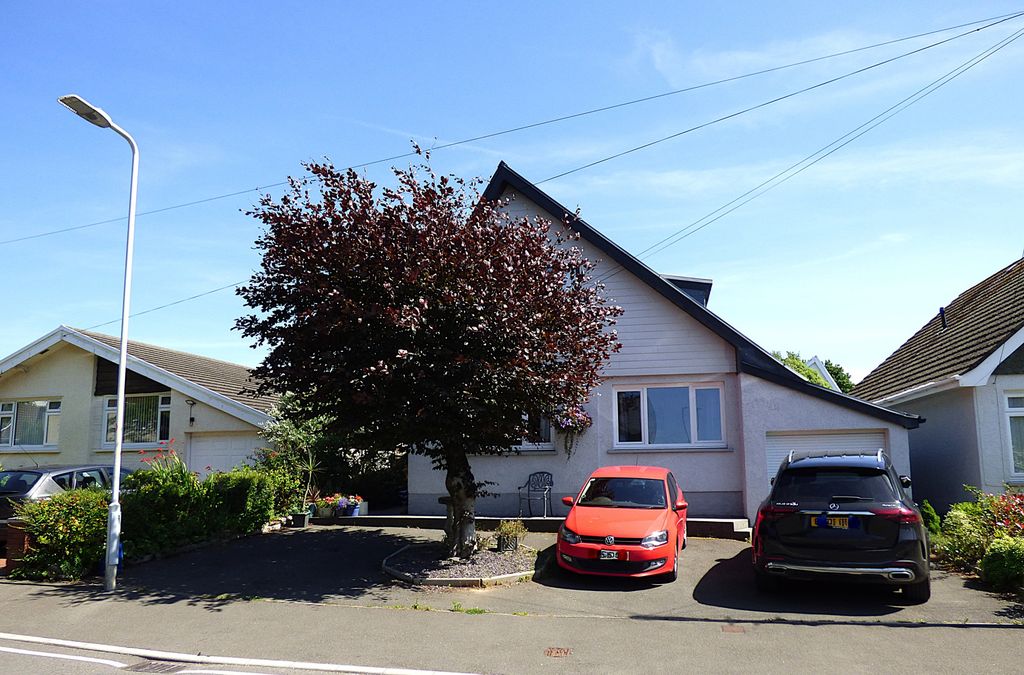 Property photo 1 of 20 Image 1