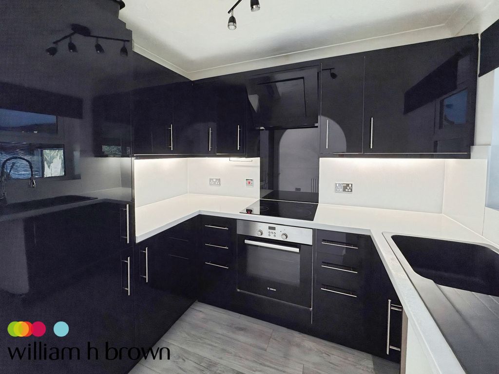 Property photo 2 of 16 View