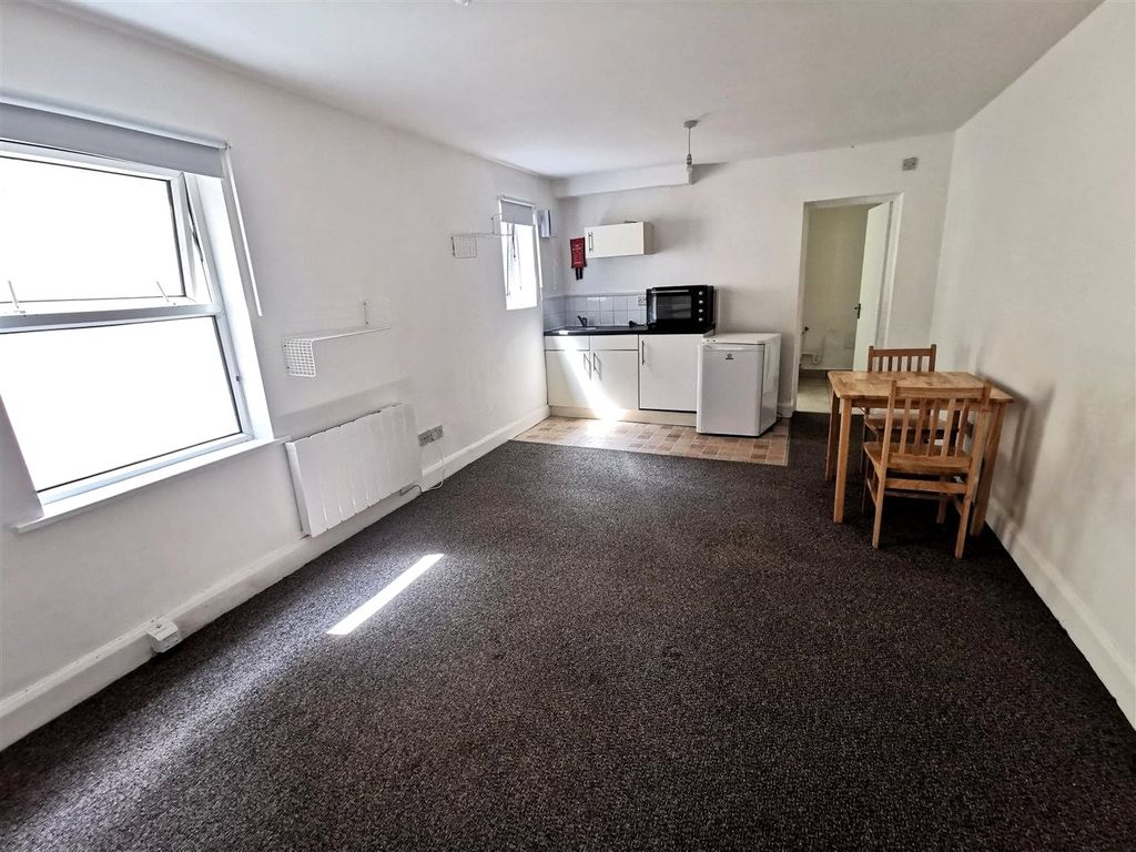 Property photo 1 of 5 Picture No. 03