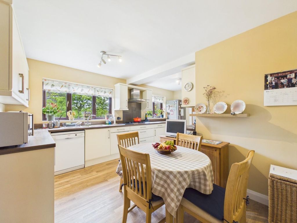 Additional image 8 of 5 bed property for saleDalesway, Eldwick, Bingley BD16
