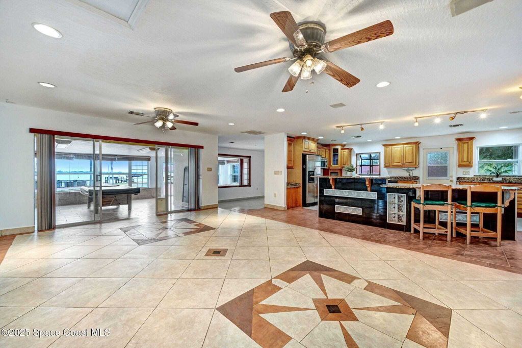 Property photo 1 of 1 <Alttext/>