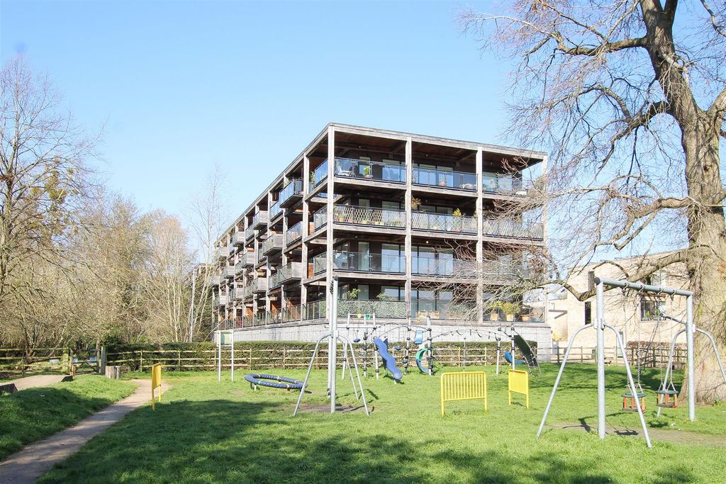 Property photo 1 of 19 Img_1297.Jpg