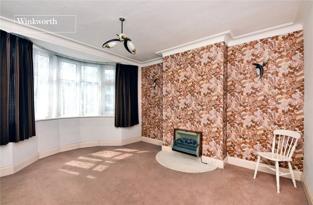Property photo 2 of 15 Picture No. 10