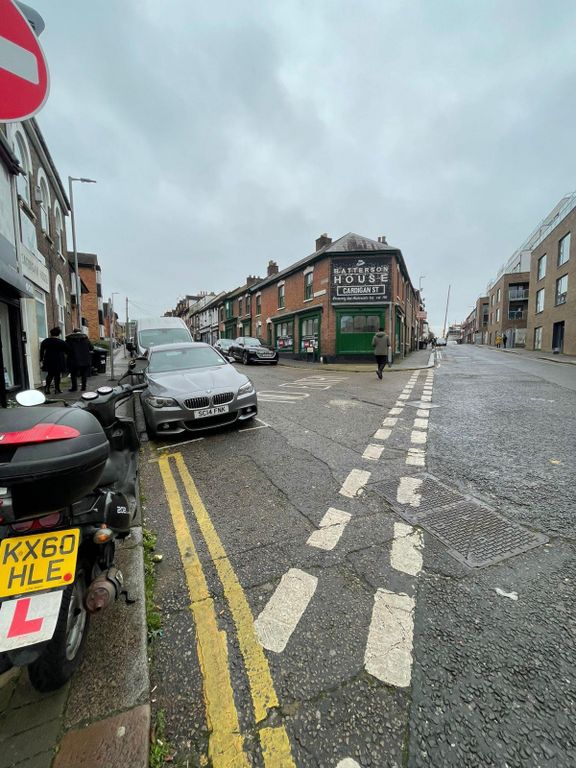 Property photo 2 of 6 Gallery