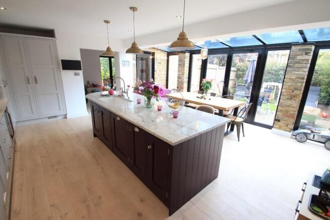 Property photo 2 of 16 Kitchen