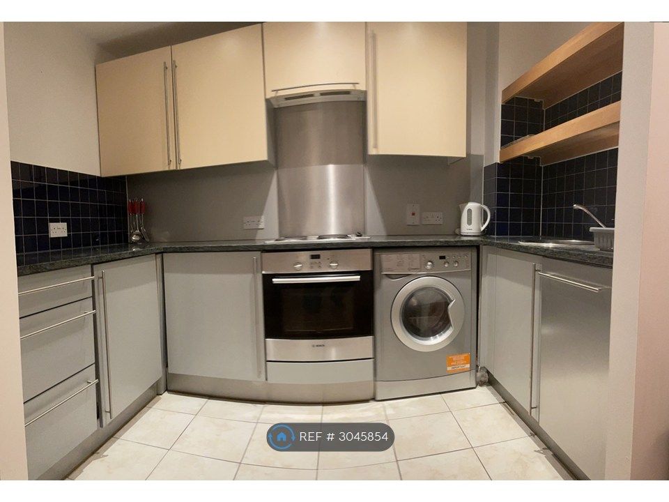 Property photo 3 of 7 Kitchen With Built In Appliances