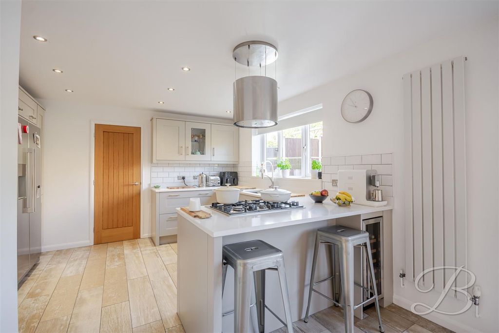 Property photo 2 of 36 Ccltd-3.Jpg