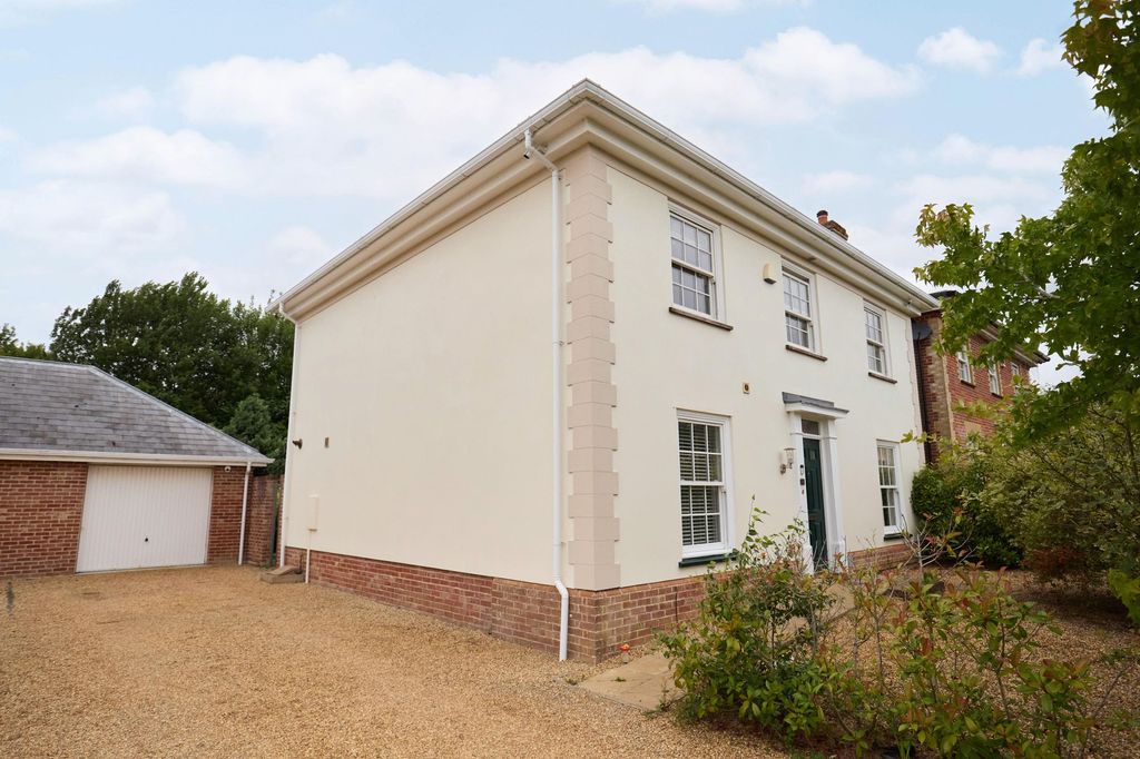 Property photo 1 of 26