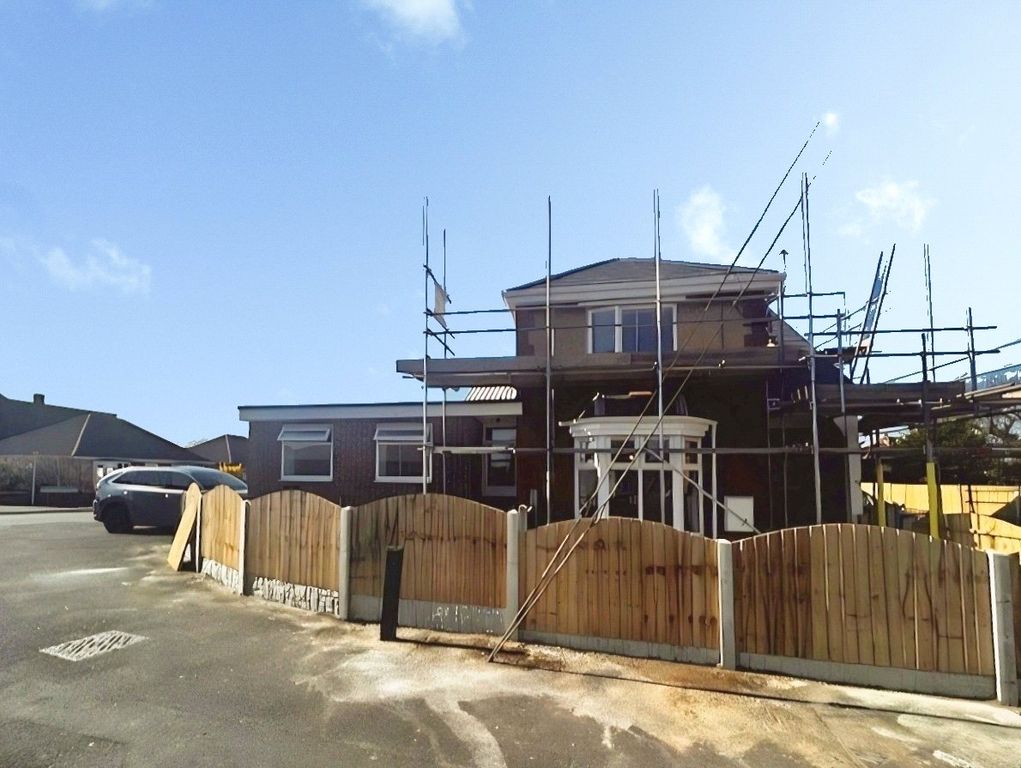 Property photo 1 of 16 Picture No. 18