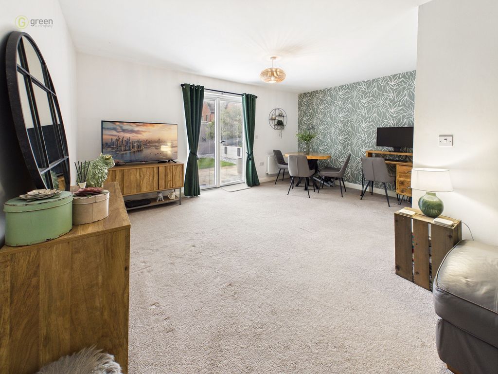 Property photo 3 of 15 F9779377371d42Ef9459041Dde605Df3100Cam03830G0Pr0351Still012