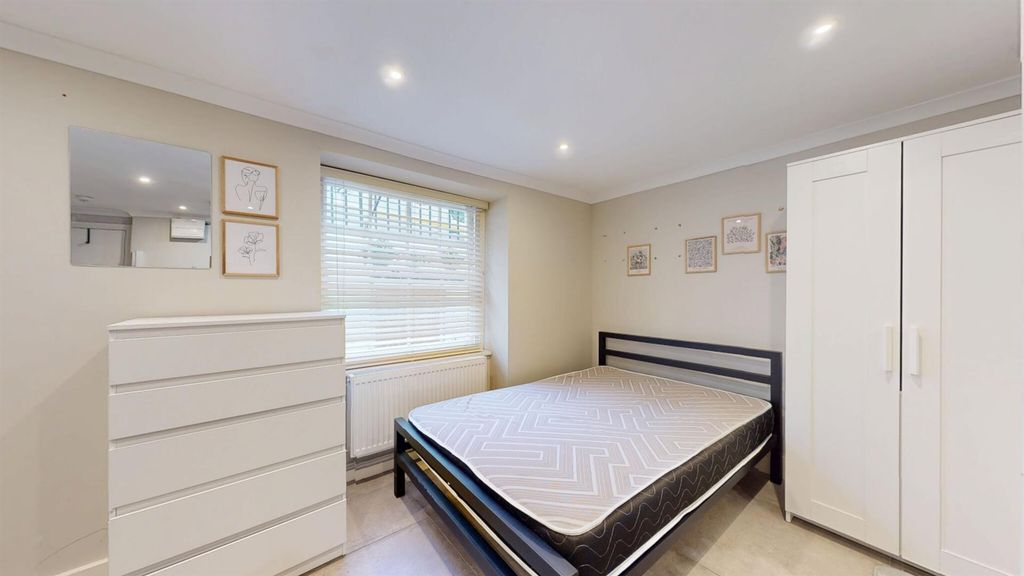 Property photo 1 of 11 67B4A3795Cdb30760A55449c_608272343Da99d1756A8A47Fd