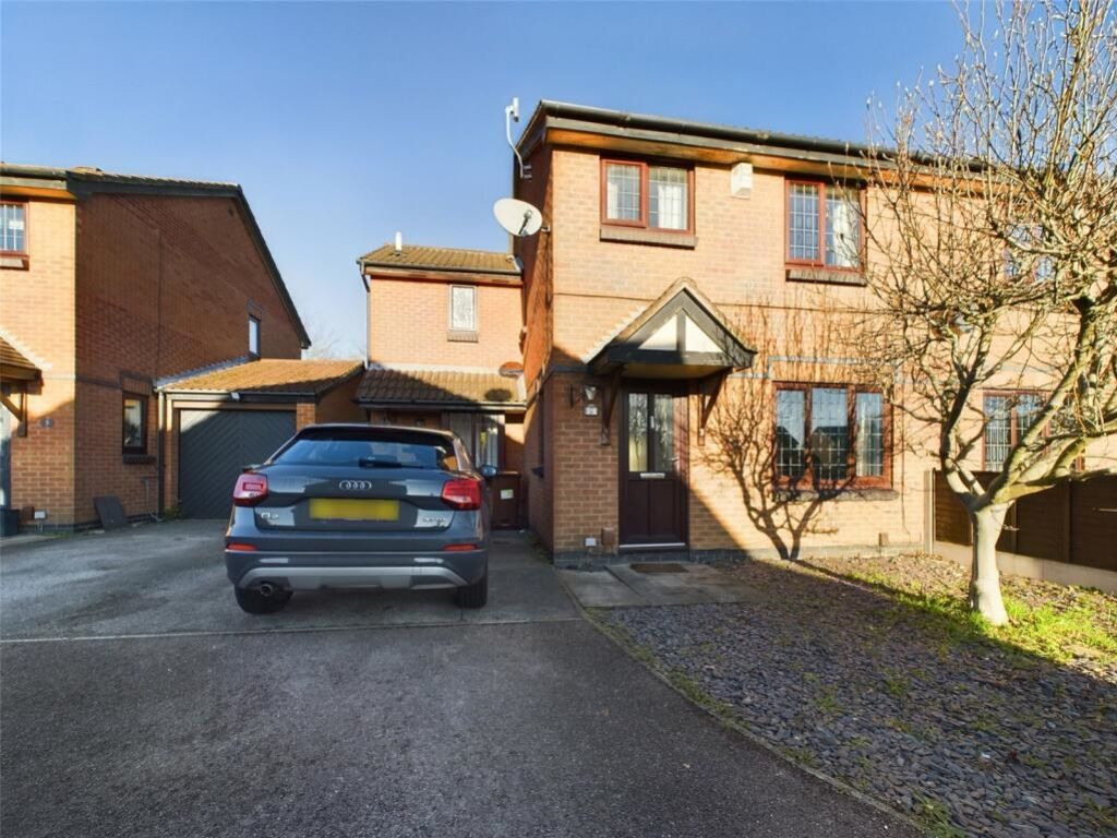 Property photo 1 of 14 Jayne Front