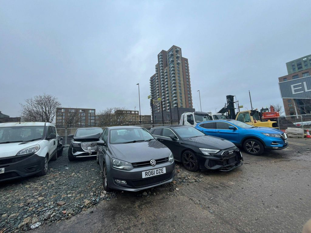 Property photo 3 of 5 Aad4c5F6-6Af4-4933-8Cb3-B48E3Fb8B427.Jpg