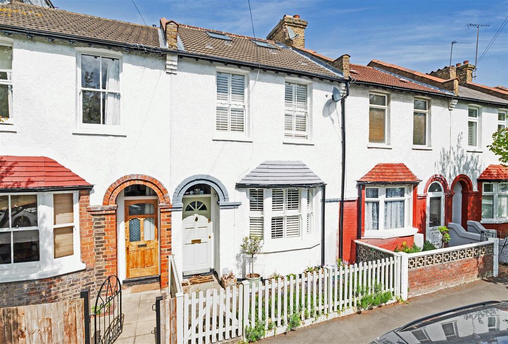 Property photo 1 of 13