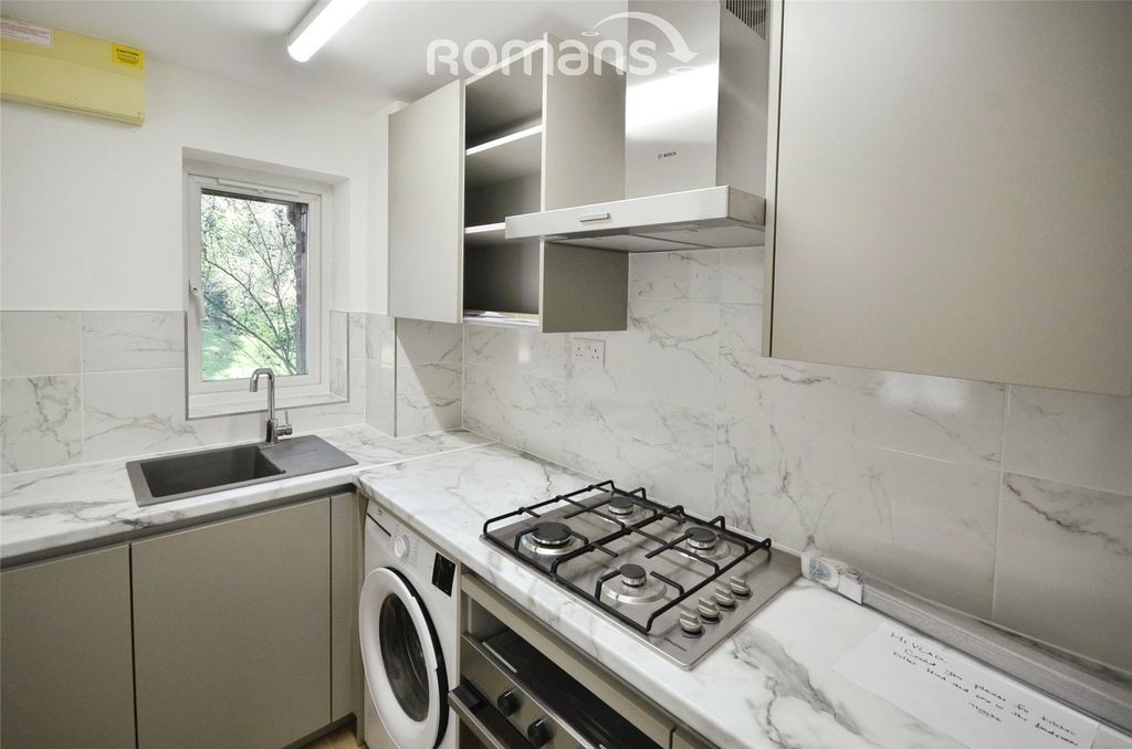 Property photo 3 of 10 Picture No. 16