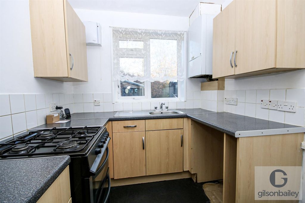 Property photo 3 of 8 6-Img_0957.Jpg