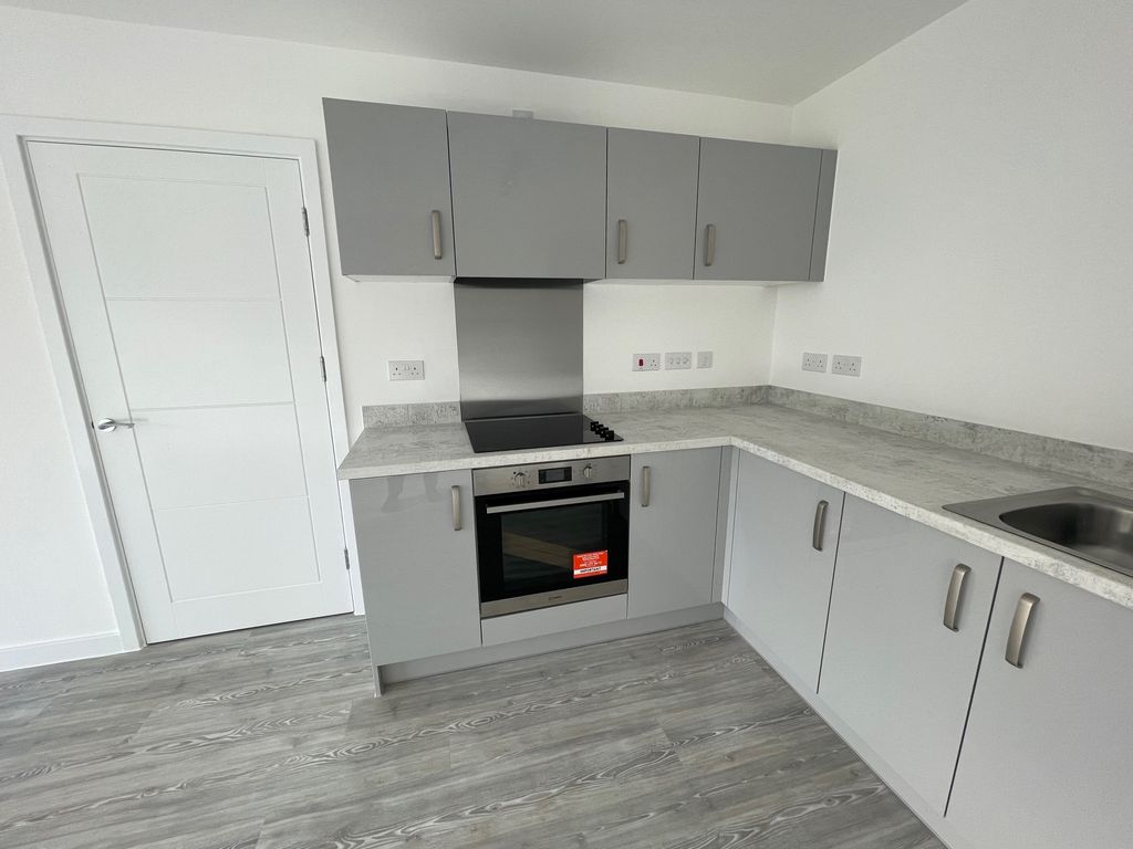 Property photo 2 of 10 Image