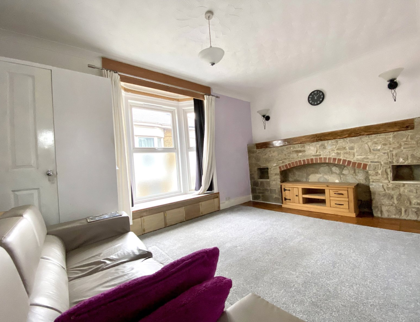 Property photo 3 of 7