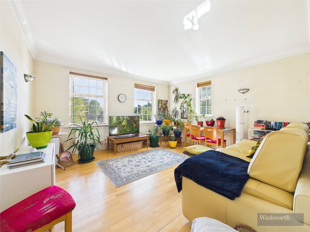 Property photo 3 of 10 Picture No. 06