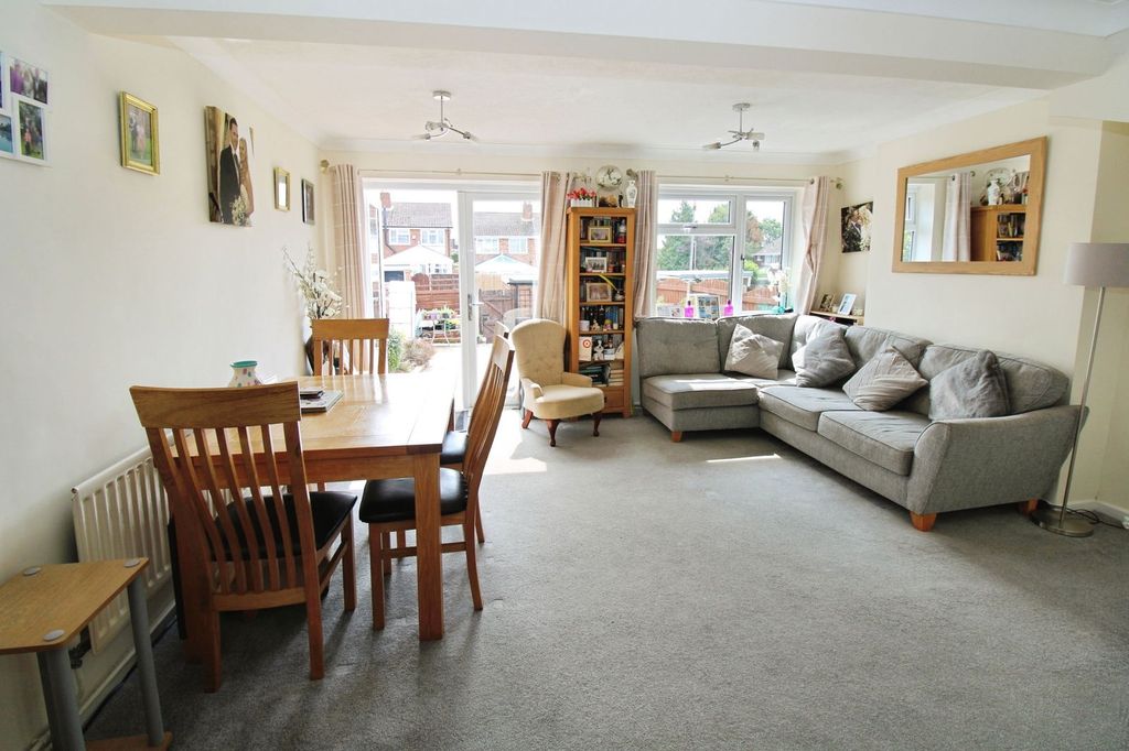 Property photo 1 of 25