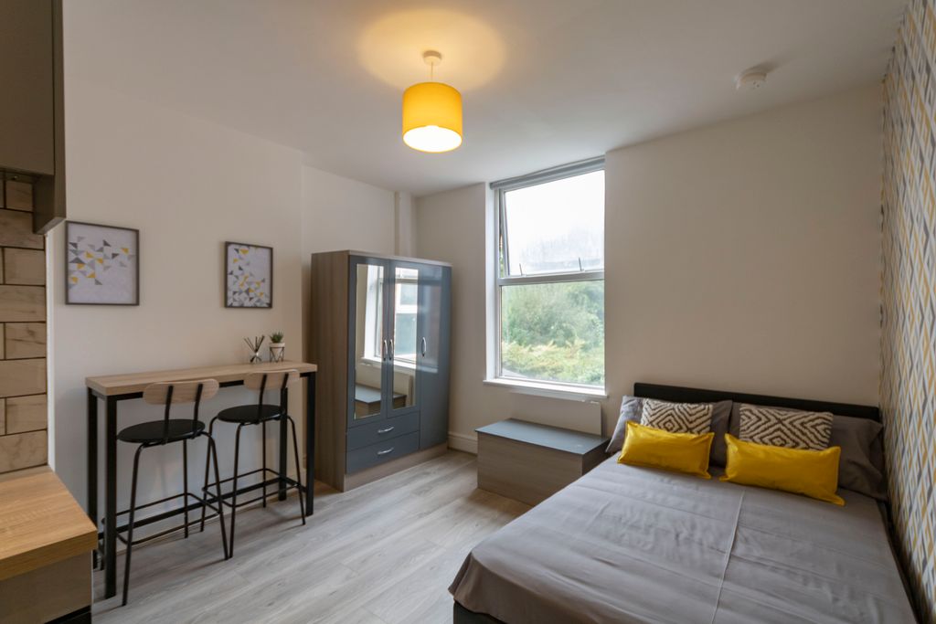 Property photo 1 of 7 Img_7525_1