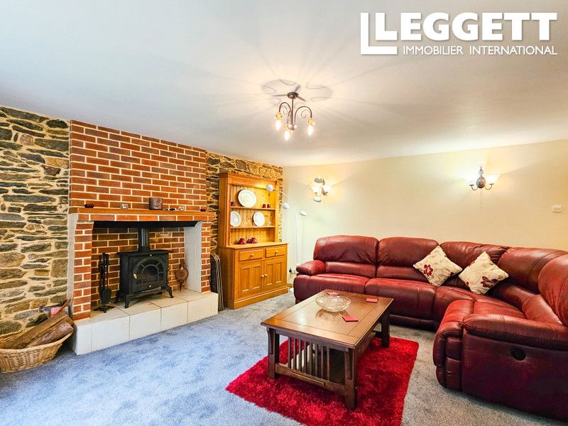 Property photo 3 of 10