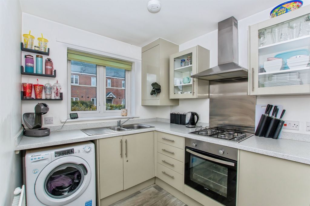 Property photo 3 of 17